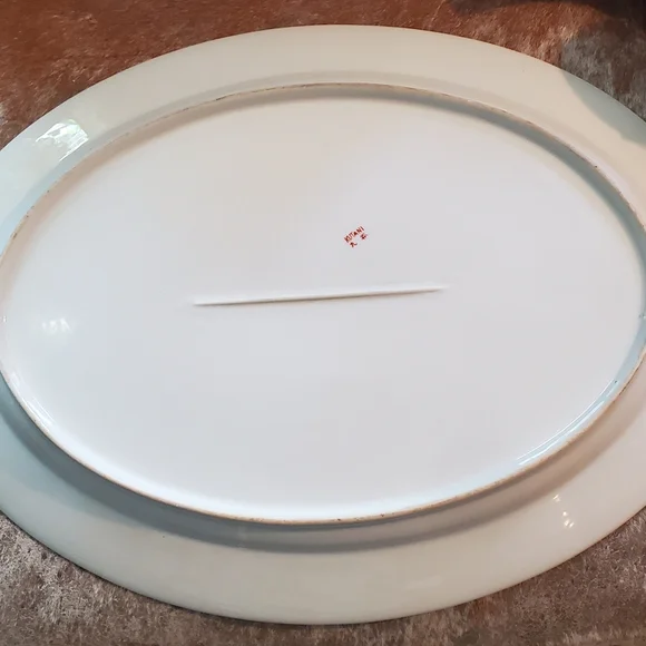 Vintage Kutani Japan porcelain hand-painted large oval serving platter with gold - Picture 2 of 3